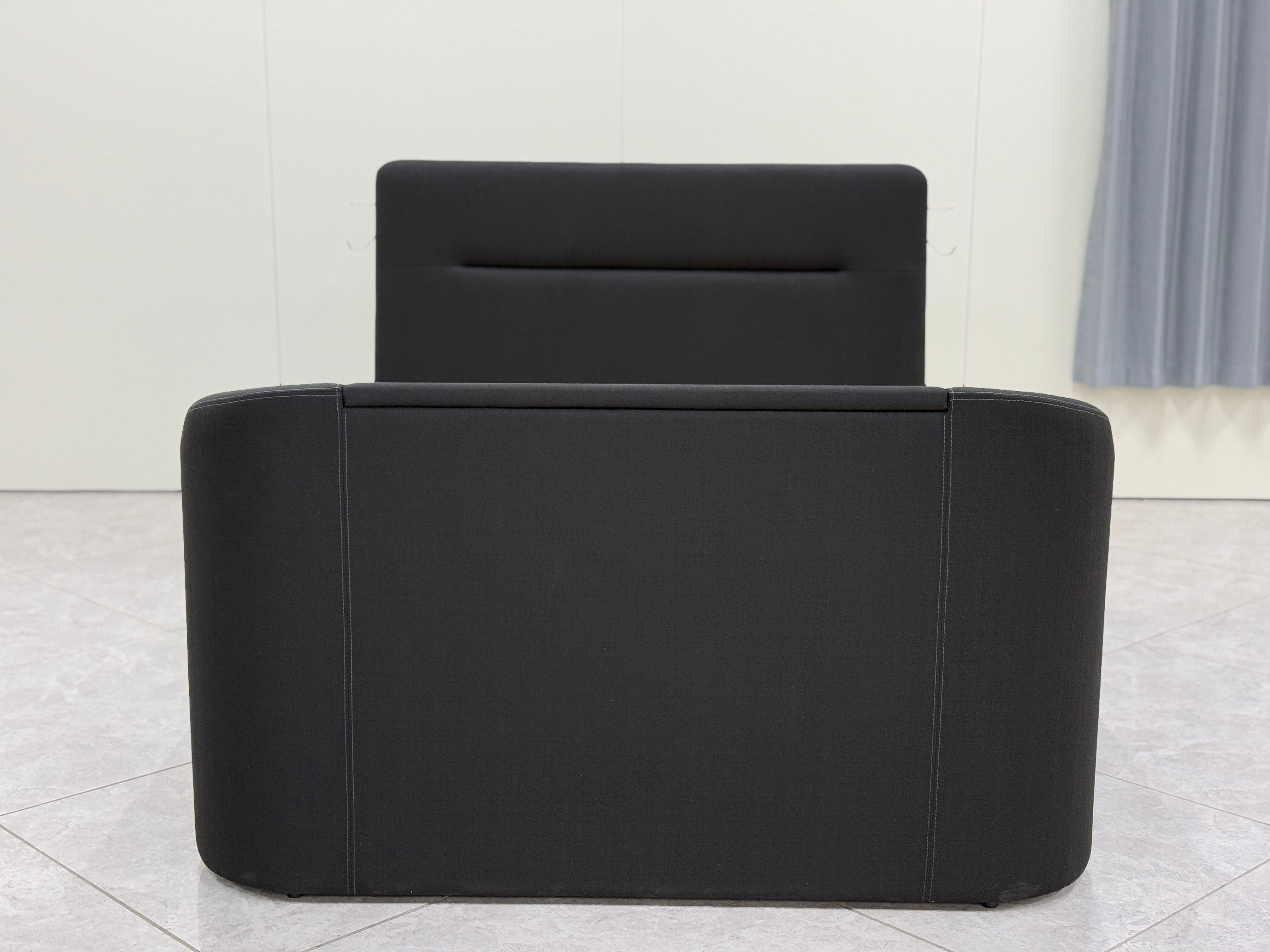 Smart Comfort Tech Queen Bed