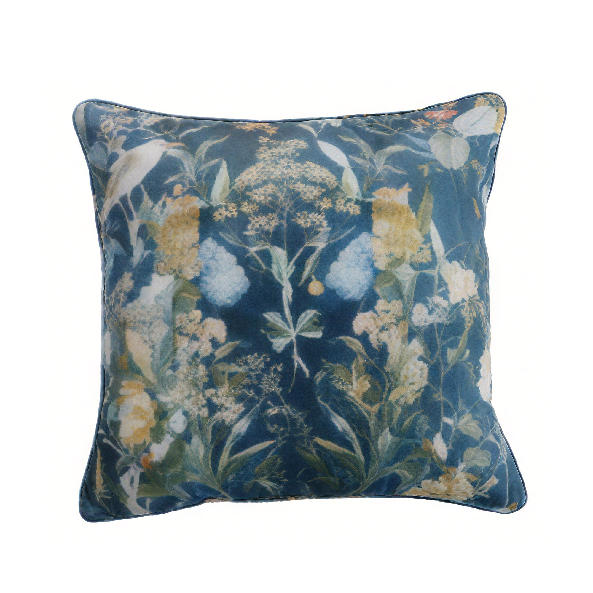 Luxury Velvet Cushion – Soft & Stylish Home Decoration