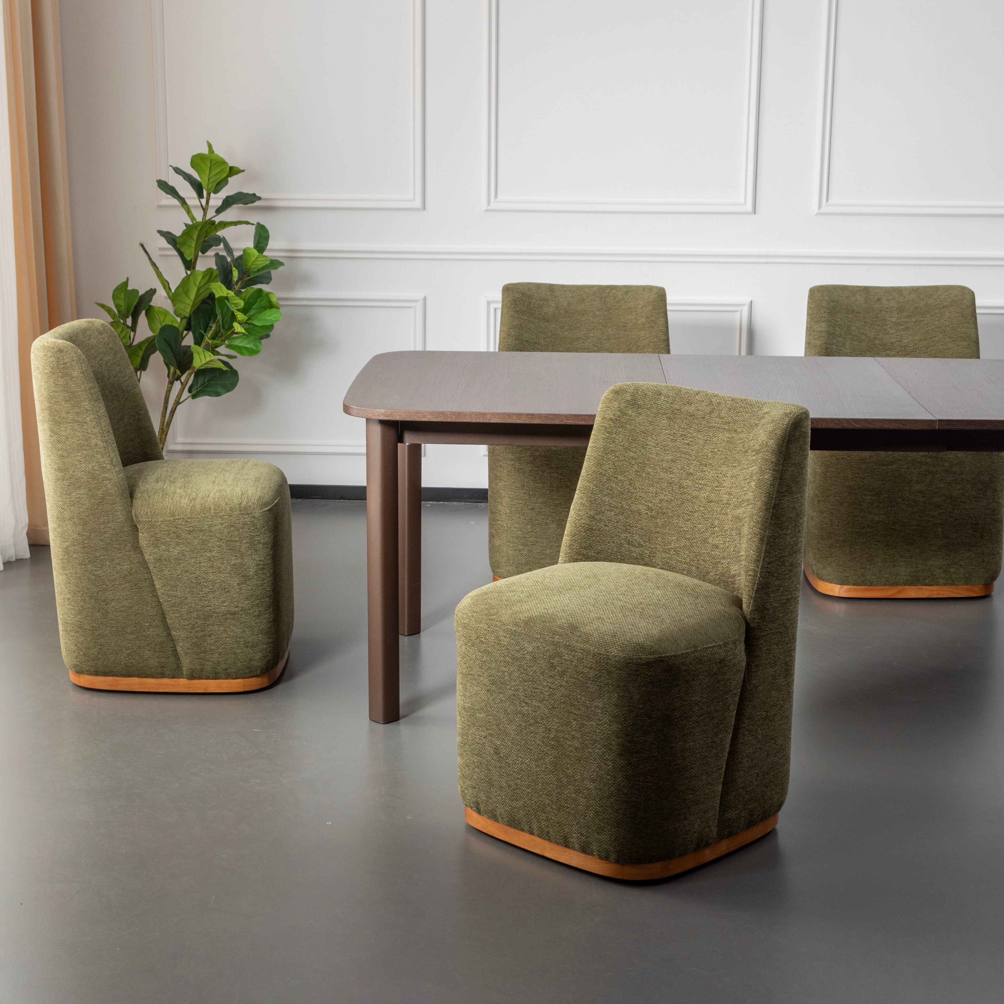 Rolling Dining Chair