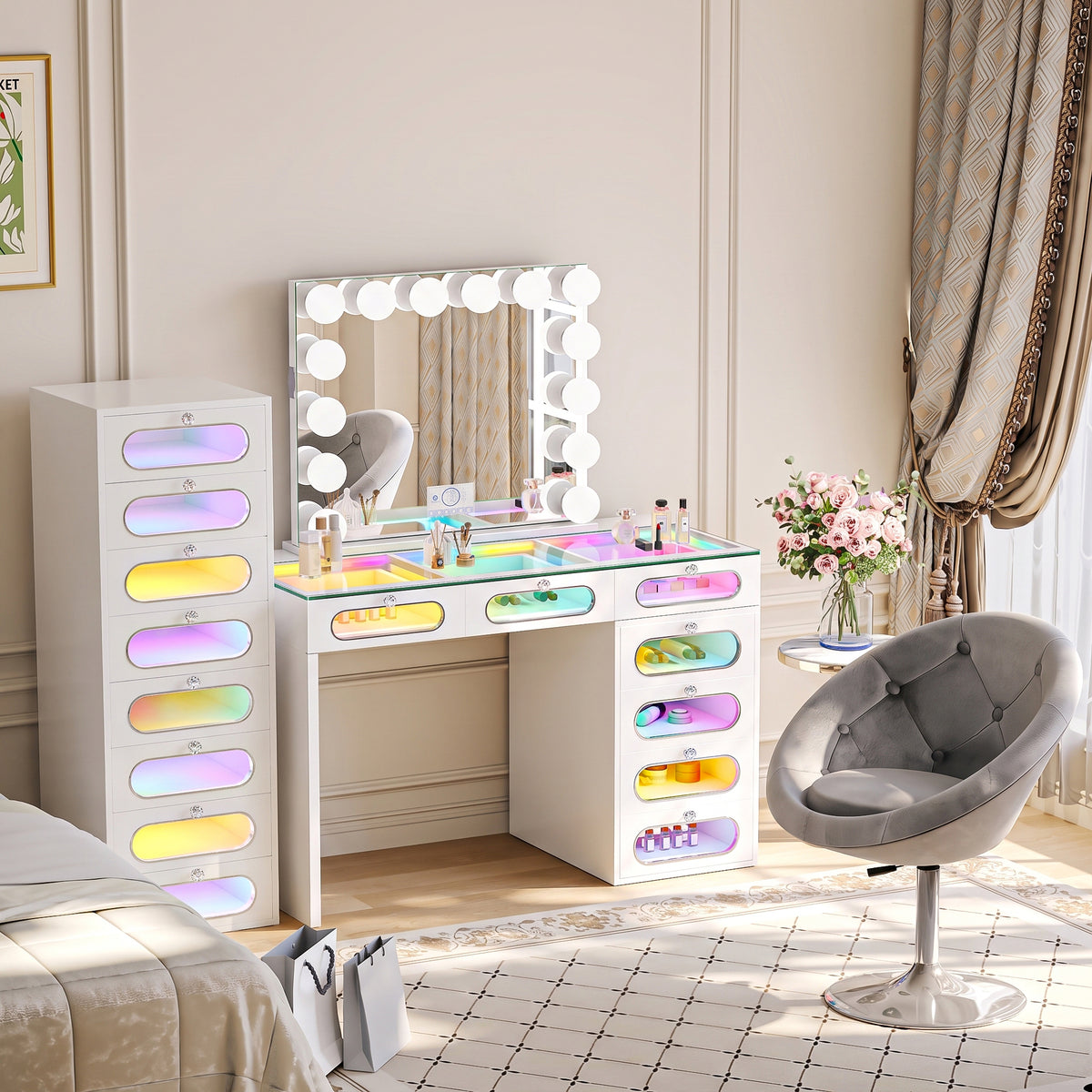 VANITII 7 Glass Fronted Drawers with Hollywood Vanity Mirror