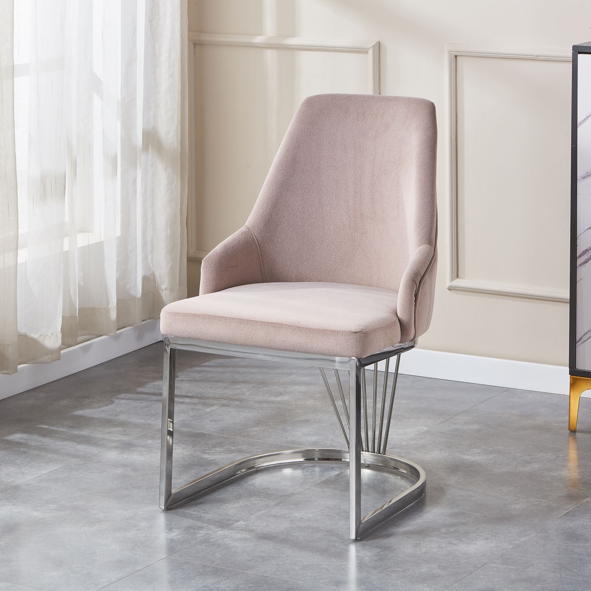 Noble Dining Chair