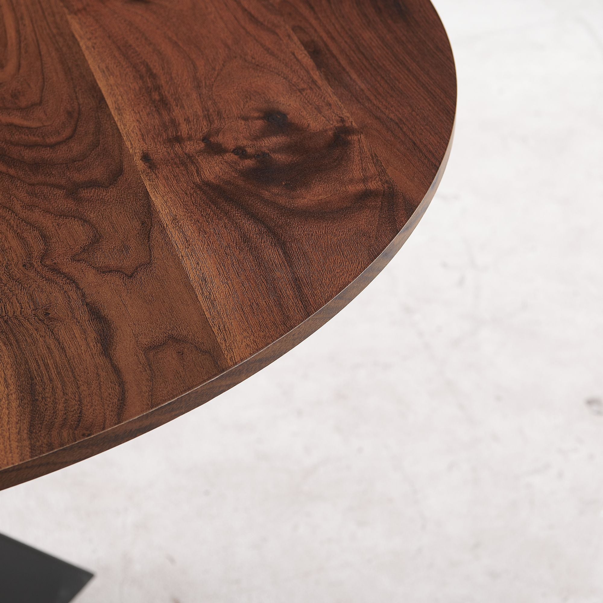 42.1'' Wood Color Mid-Century Dining Table (MDF Round Top, Cross Leg) – Seats 4-6,Dining Table