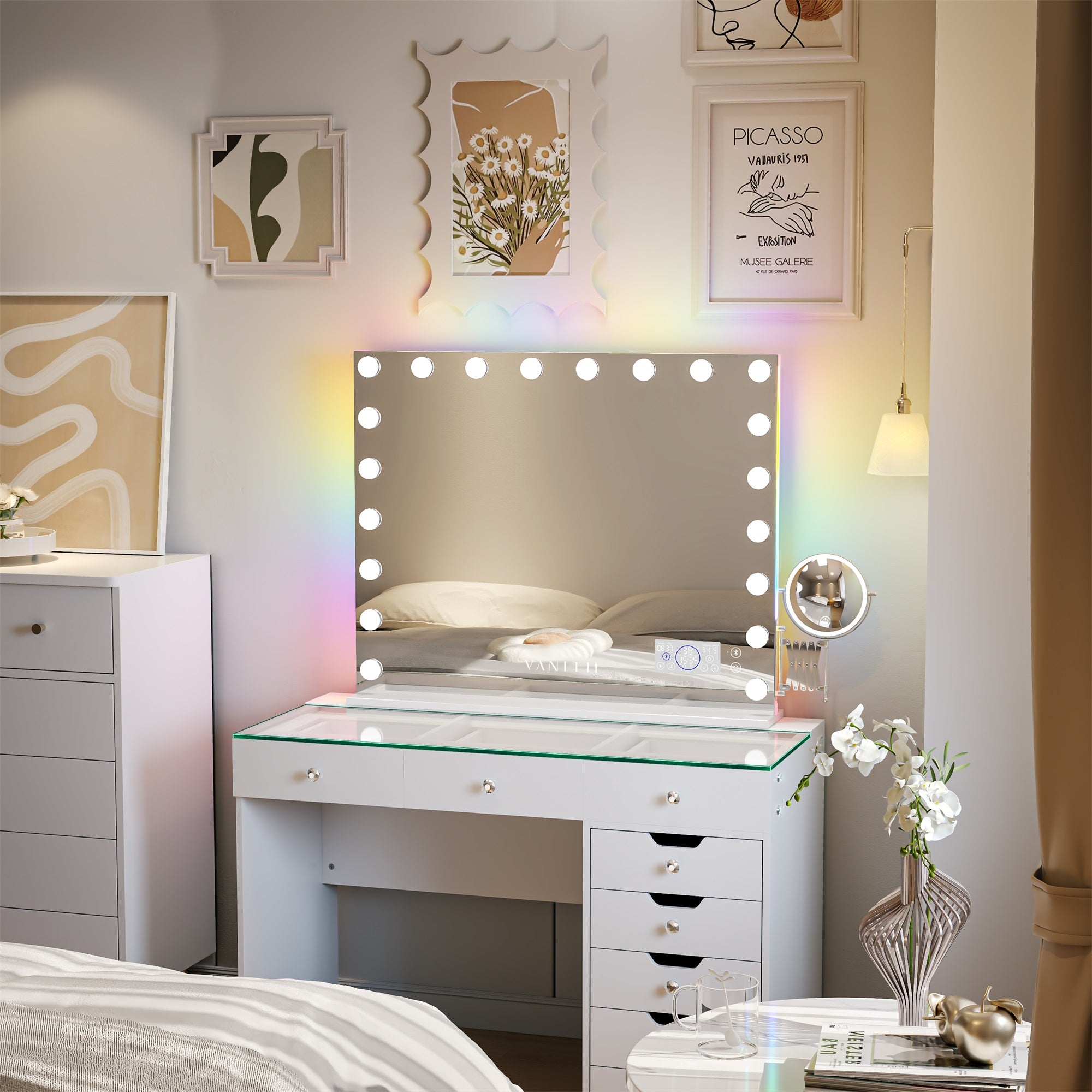 New Design RGB Speaker Mirror | Hollywood LED Bulbs & Bluetooth