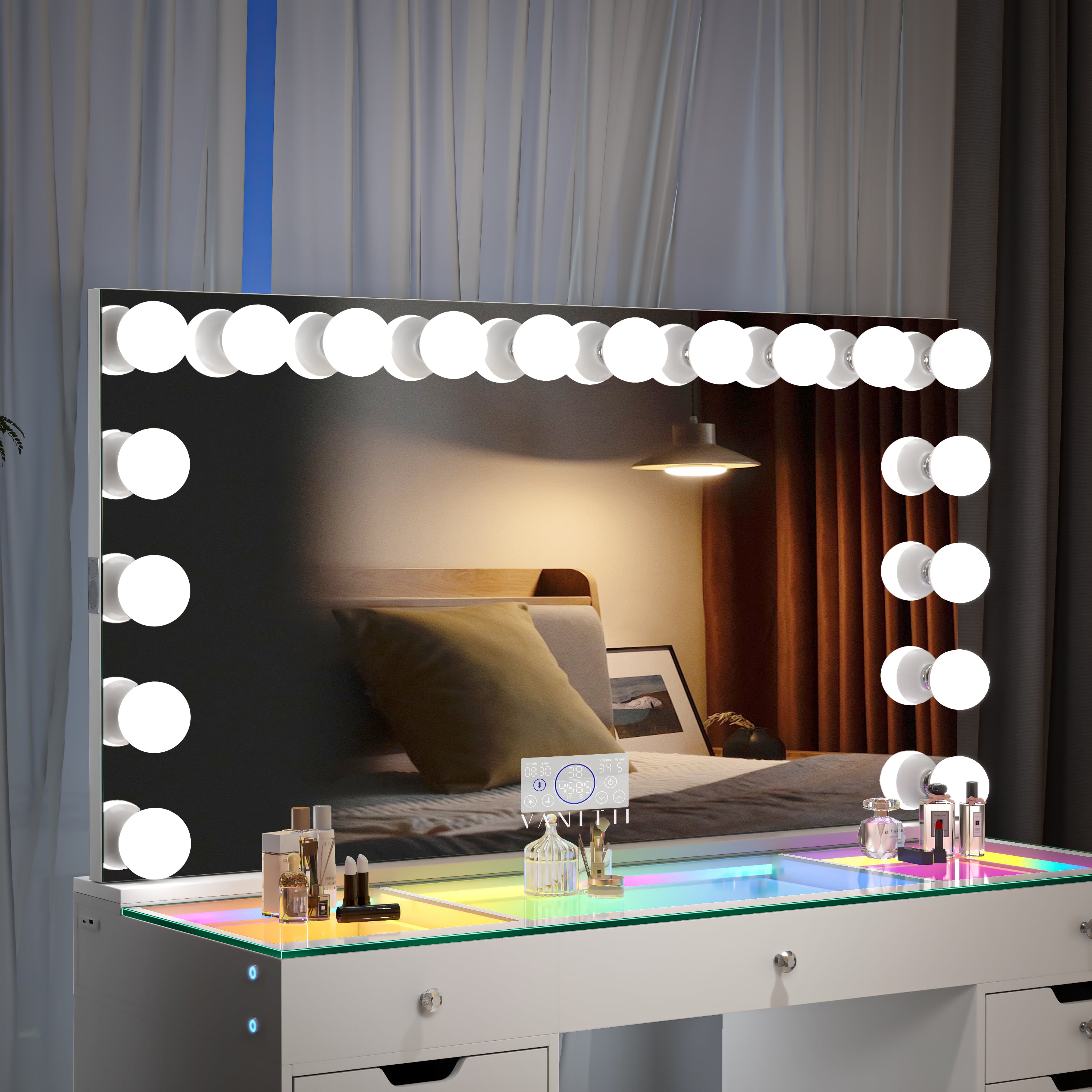 新品未開封KOIZUMI HOLLYWOOD MIRROR New Design RGB Speaker Mirror | Hollywood LED Bulbs & Bluetooth