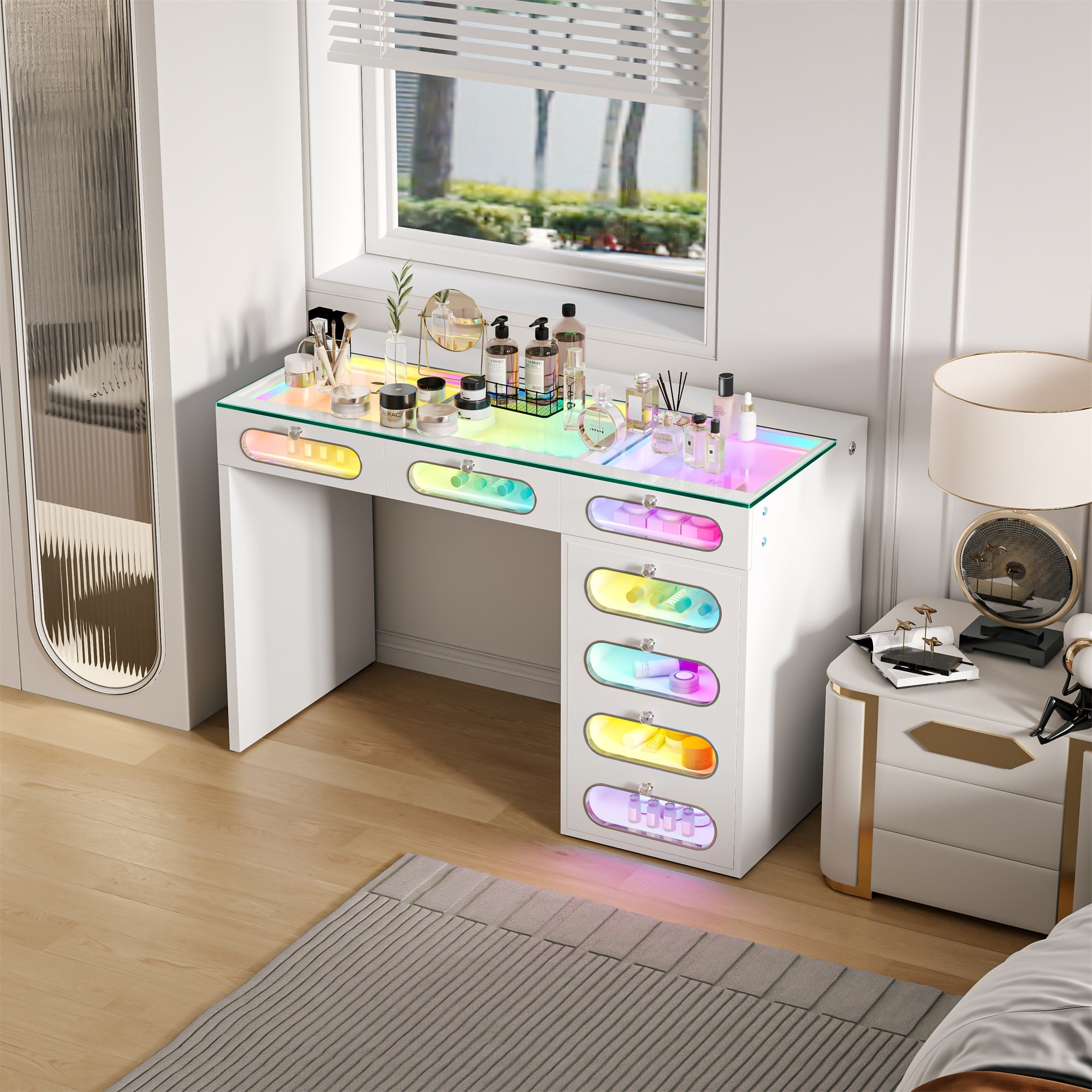 New Release ! VANITII 7 Glass Fronted Drawers with Crystal Handles