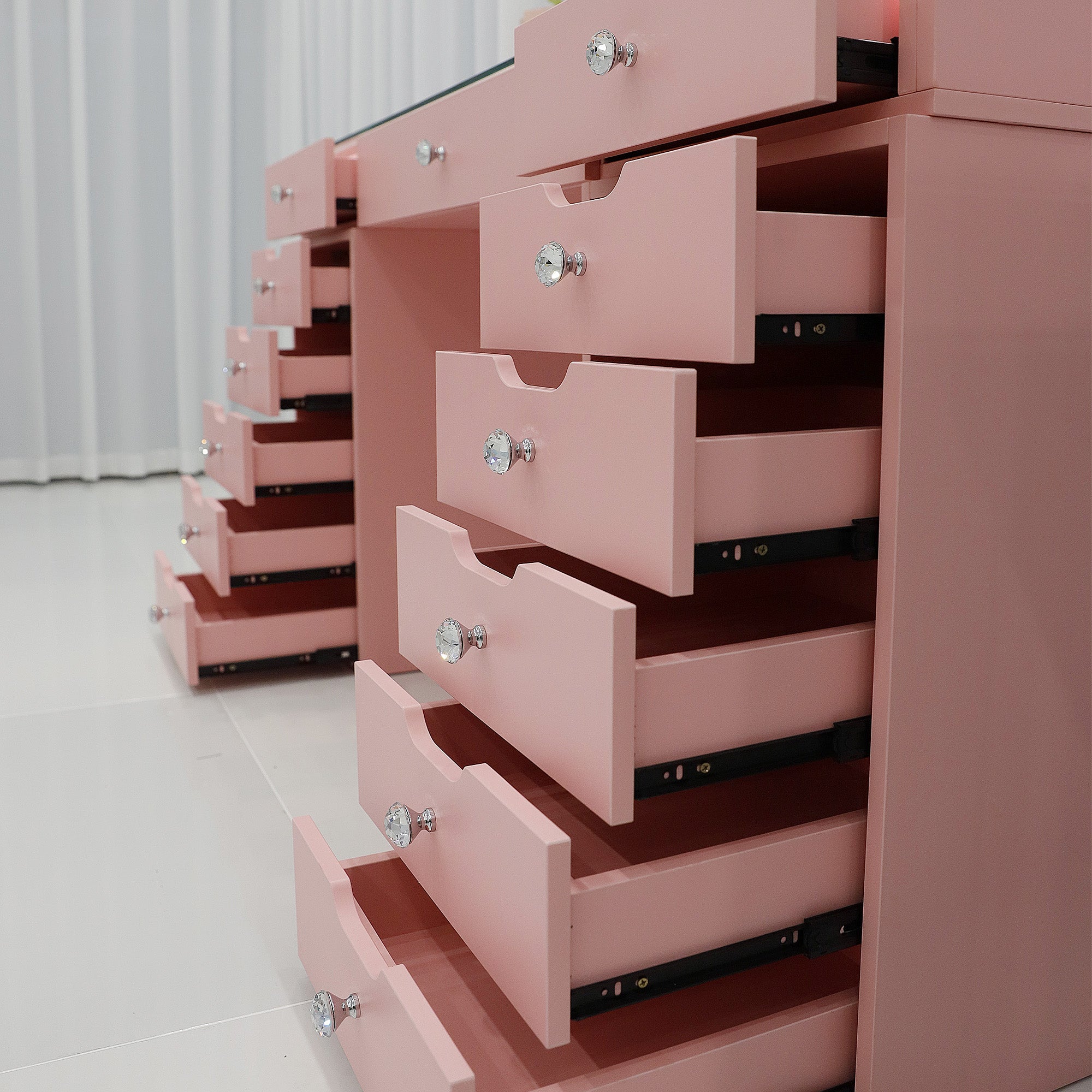 VANITII Eva Vanity Desk - 13 Storage Drawers - Pink