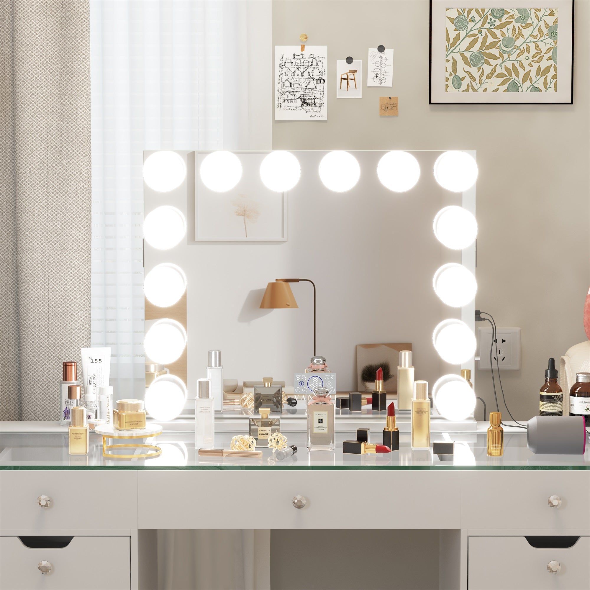 VANITII Marilyn Hollywood Vanity Mirror Pro with 14 Dimmable LED Bulbs