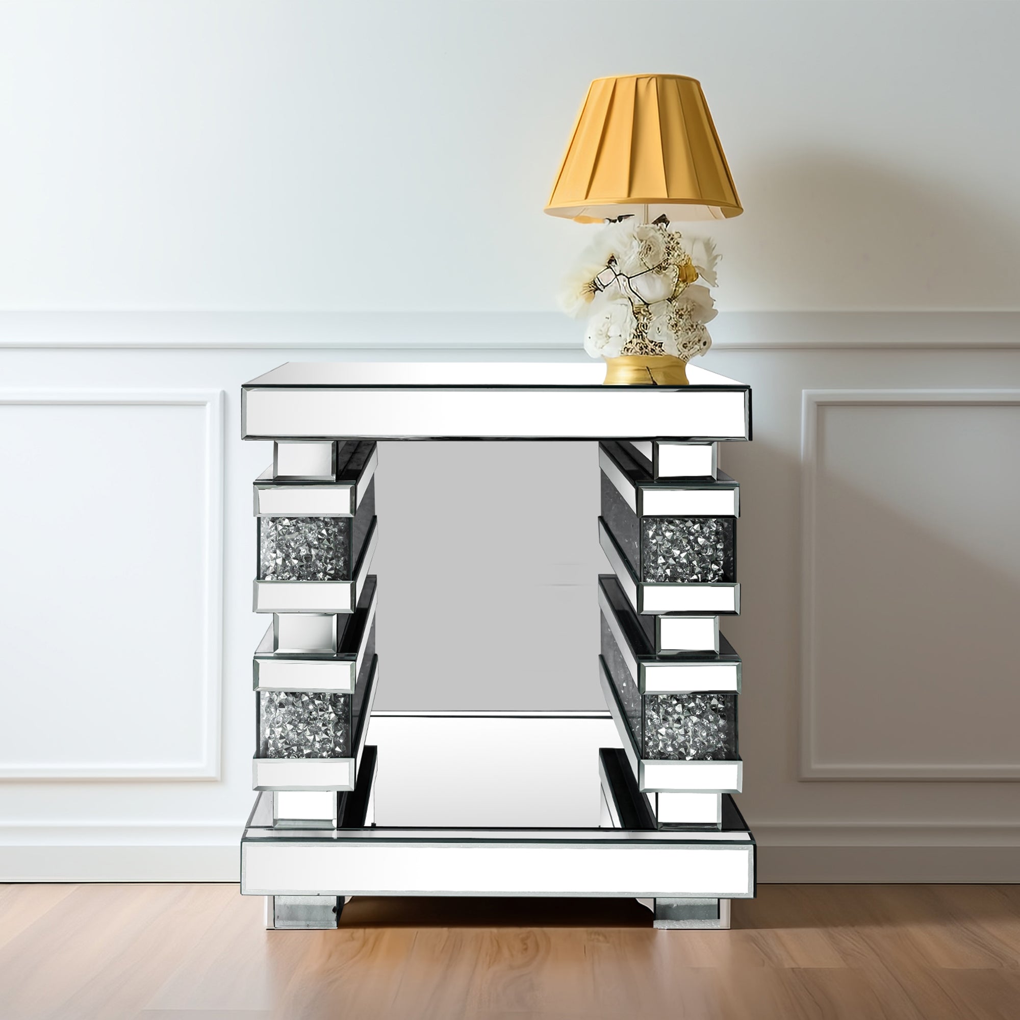 VANITII Mirrored Side Table